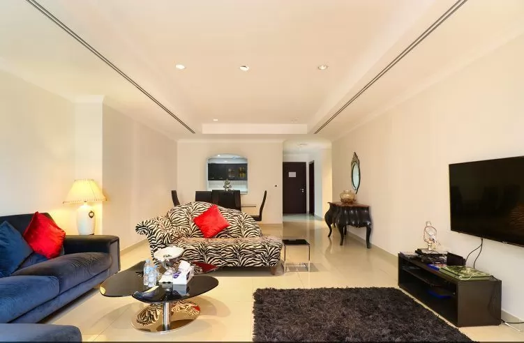 Жилой Готовая недвижимость 1 спальня Ж/Ж Квартира  продается в Доха #16038 - 1  image 